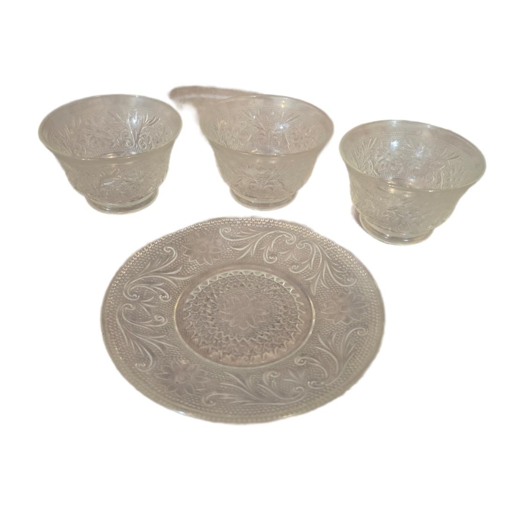 Vintage Tiara Clear Sandwich Glass Saucer‎ and 3 Custard Cups